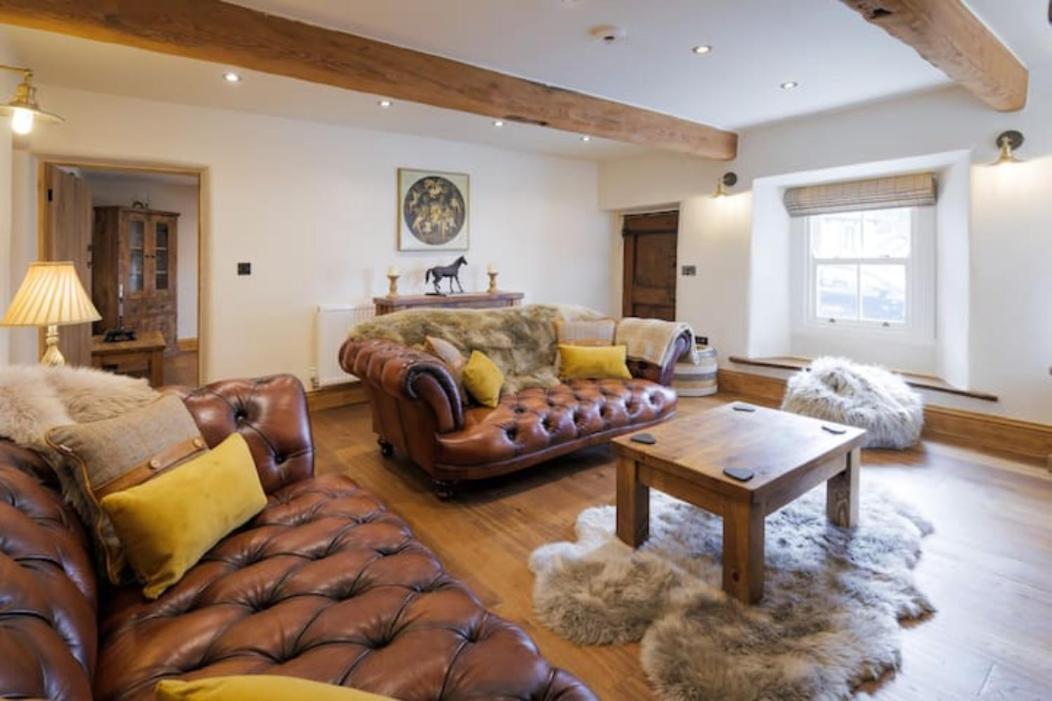 5 Star Cottage On The Green With Log Burner - Dog Friendly Austwick Kültér fotó