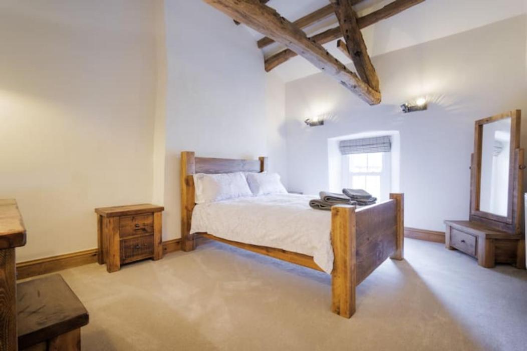 5 Star Cottage On The Green With Log Burner - Dog Friendly Austwick Kültér fotó