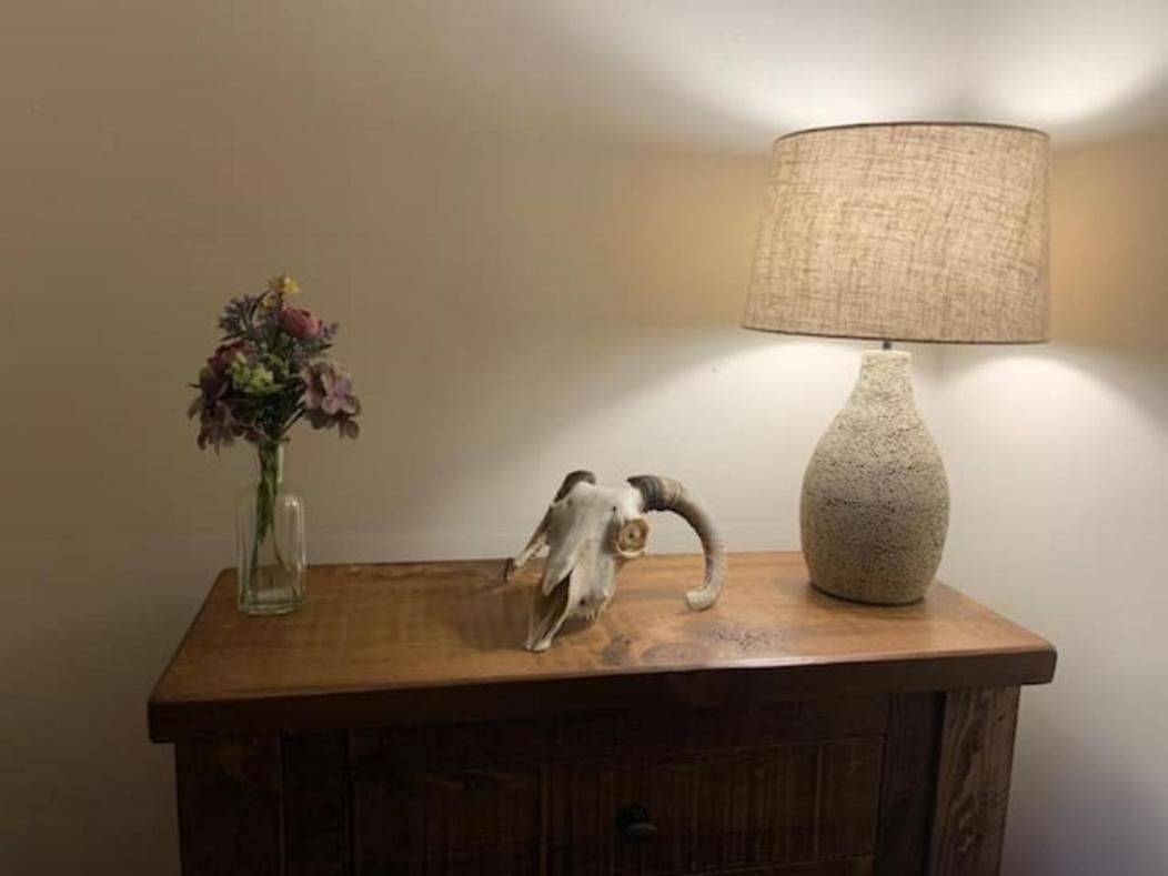 5 Star Cottage On The Green With Log Burner - Dog Friendly Austwick Kültér fotó